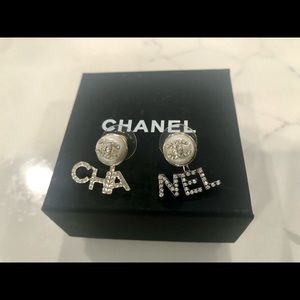 New Chanel Women Stud Earrings White Crystals